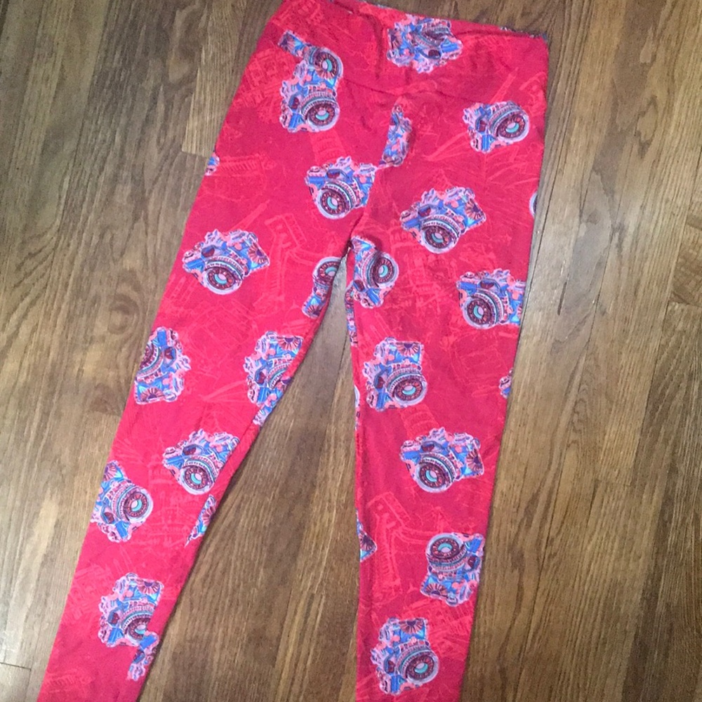 LuLaRoe camera leggings